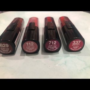 L’Oréal lipsticks